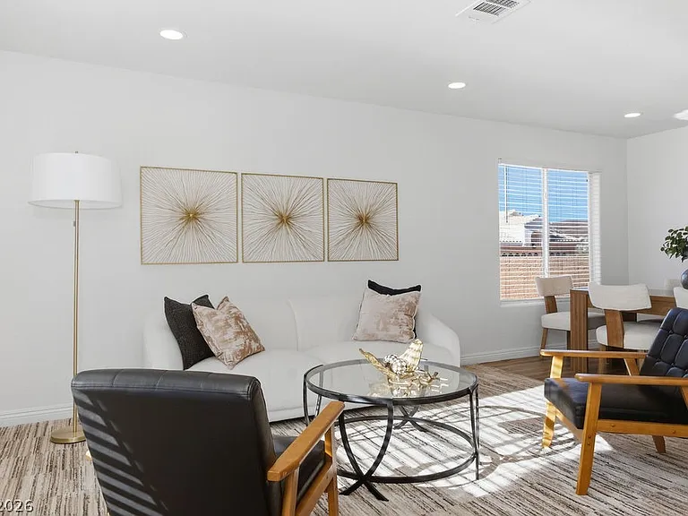 1034 Skysail Dr — Photo 3