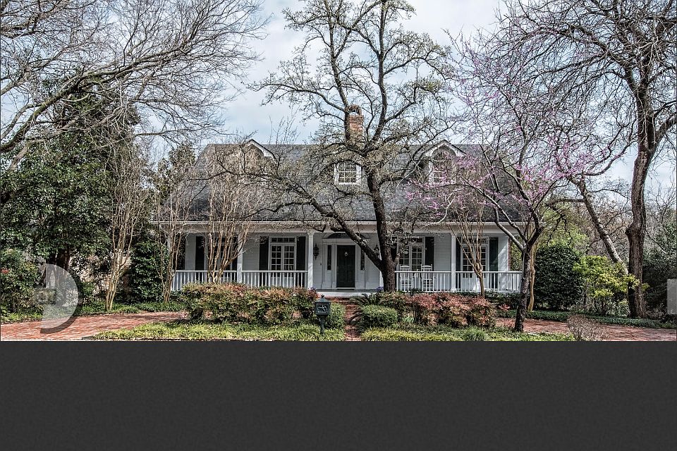1st image of 3012 Deerwood Dr