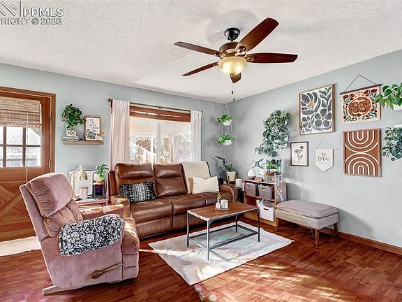 4th image of 2755 Haystack Dr