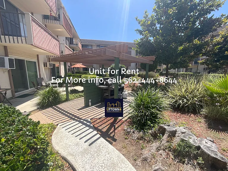 5585 E Pacific Coast Hwy #308 — Photo 21