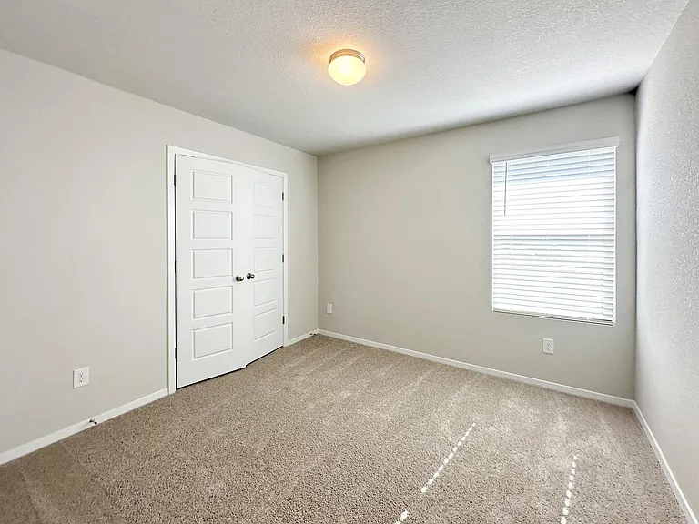 163 Haywood Mnr — Photo 23