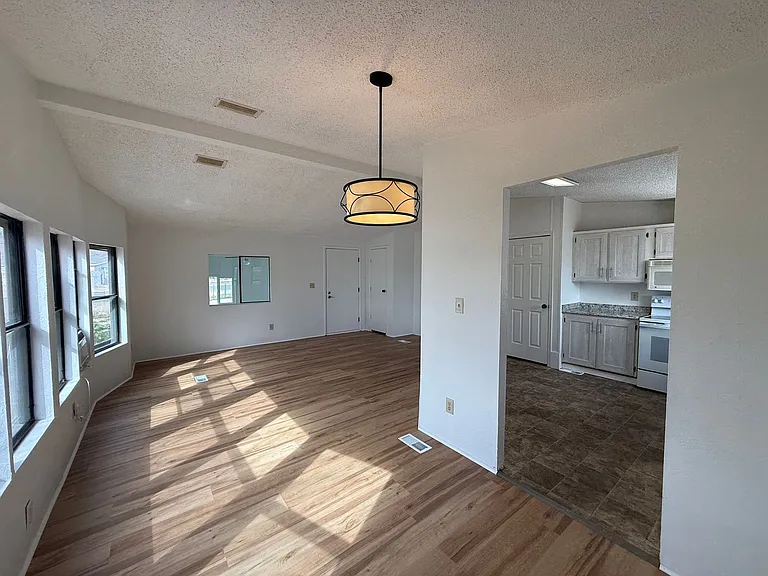 2381 E Butler Ave — Photo 3