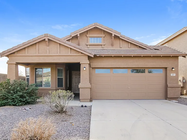 1809 W Dugan Dr — Photo 1
