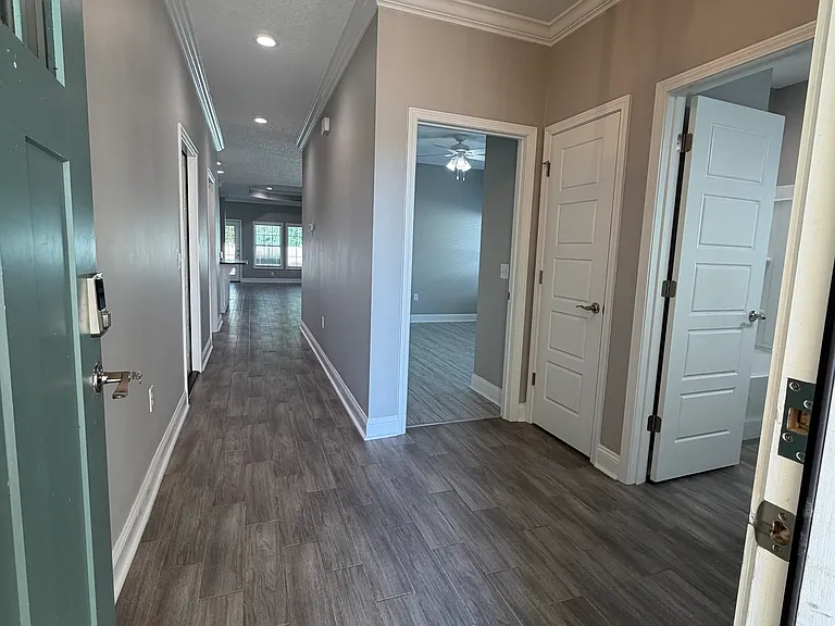148 The Villas Way — Photo 3