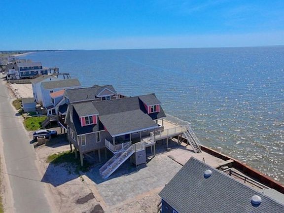 2nd image of 103 N Beach Ave