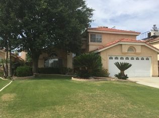 8800 Fox Run Dr, Bakersfield, CA 93312