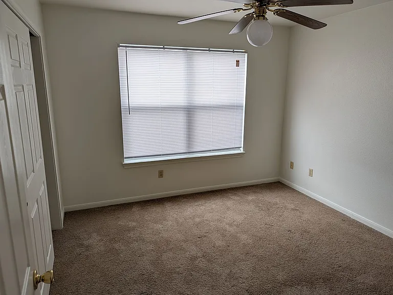 1754 River Rd #111-124-324 — Photo 12