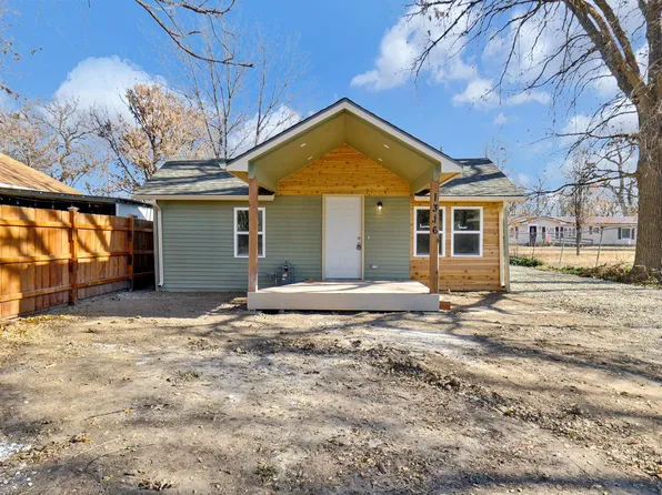 1316 S Bonn St, Wichita, KS 67213