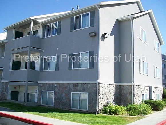 1st image of 8082 W Copperfield Pl Unit 21