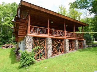 75 Acorn Dr, Jewett, NY 12444