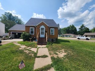 718 N Cedar Ave, Marshfield, WI 54449