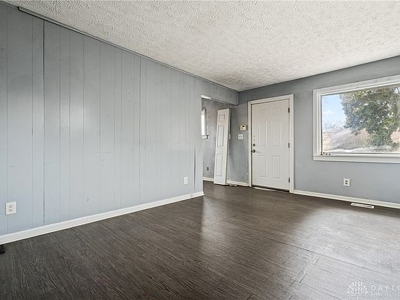4th image of 608 Ethel Ave