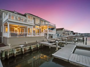 5606 Lake Rd, Wildwood Crest, NJ 08260