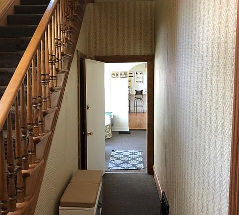 Front entryway