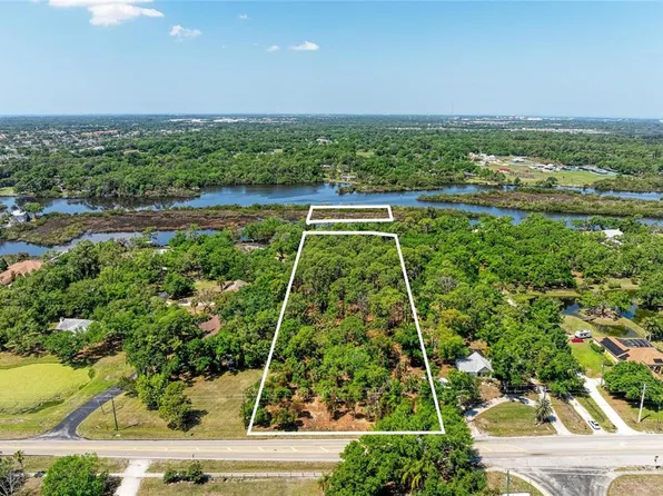 3612 57th St E, Bradenton, FL 34208