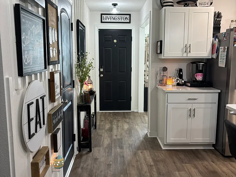 4884 Kensington Ln — Photo 11