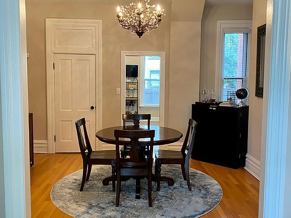 5th image of 1019 Neil Ave