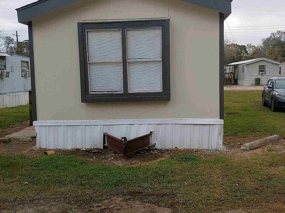 1st image of 1504 N Winfree St #18