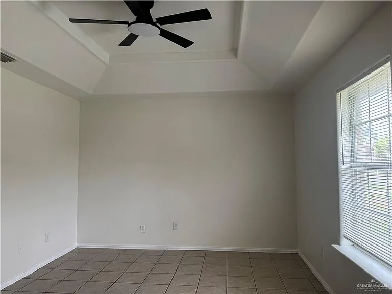 512 E Upas Ave #1 — Photo 13