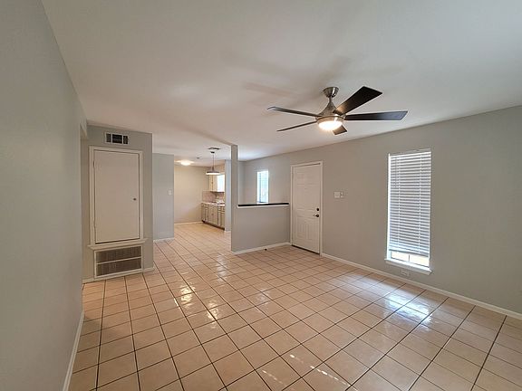 4th image of 418 Verne St Unit 2