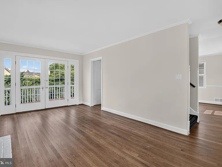 7823 Marion Ln — Photo 7