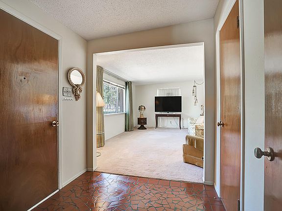3rd image of 9904 Sumatra Ave