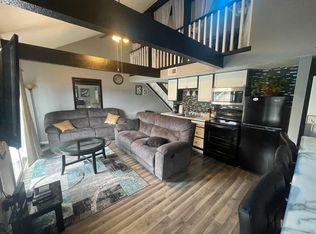 21 Fall Creek Trl BUILDING 6-21, Branson, MO 65616