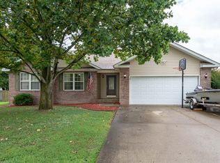 3024 Hickory Ridge Dr, Herrin, IL 62948