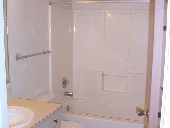 5th image of 2189 35th Avenue Ct APT 1