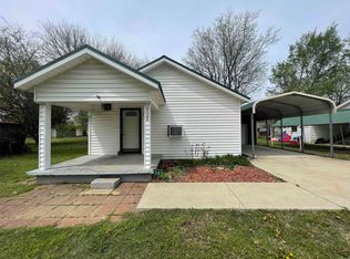 302 Broadway St, Bay, AR 72411