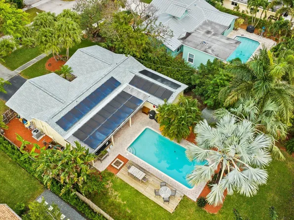 112 Palamino Circle, Boca Raton, FL 33487