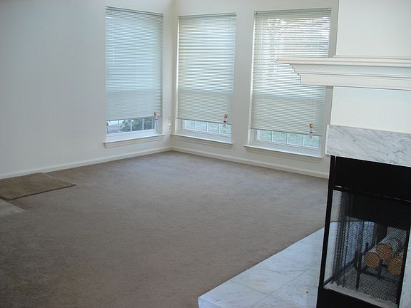 Living Room w/ Fireplace