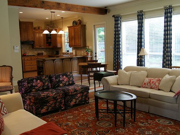 3rd image of 15088 Bluffwood Cir