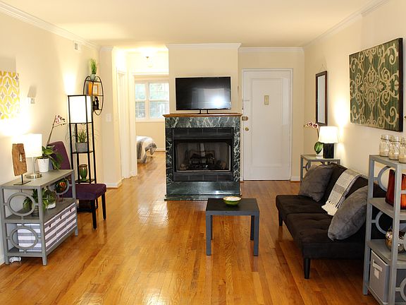 5th image of 1549 N Colonial Ter #Afe1fac68
