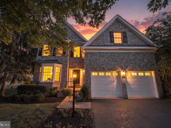 15039 Gaines Mill Cir, Haymarket, VA 20169