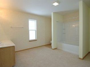 8402 Mitchell Rd, Machesney Park, IL 61115