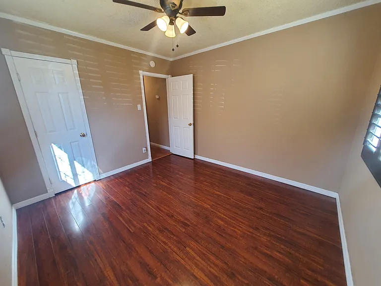 Bedroom #1