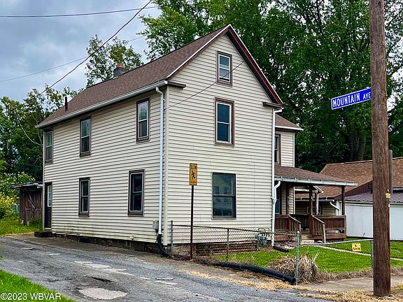 3rd image of 812 Center St #814