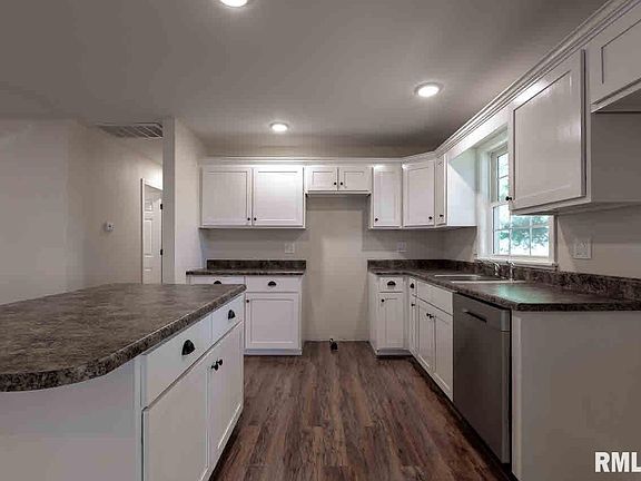3rd image of 504 S Timothy Ln