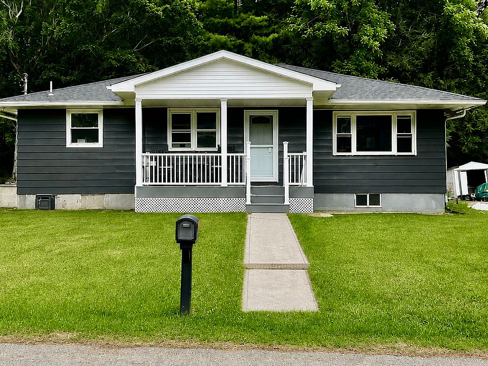 1st image of 2739 Evergreen Dr