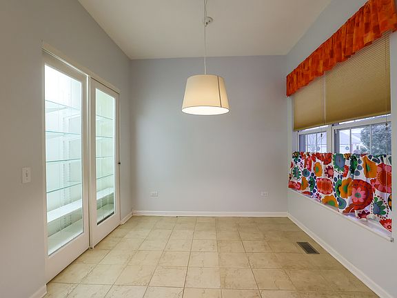 5th image of 13527 Wildwood Ln