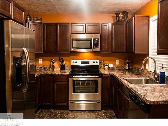 5th image of 544 Irvington Ave