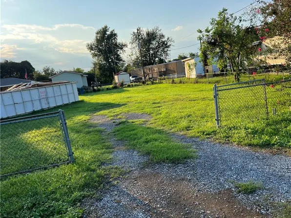 16 Louis The 1st St, Luling, LA 70070