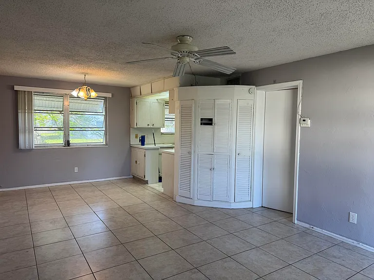 1710 McKinley St #5 — Photo 5