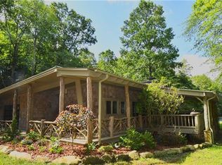 77 Island Point Rd, Lake Toxaway, NC 28747