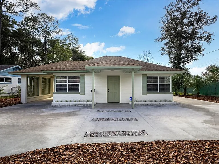319 NW 16th Ave — Photo 10