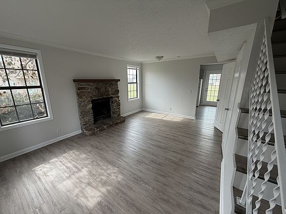 2nd image of 2448 Fairbrook Dr #1