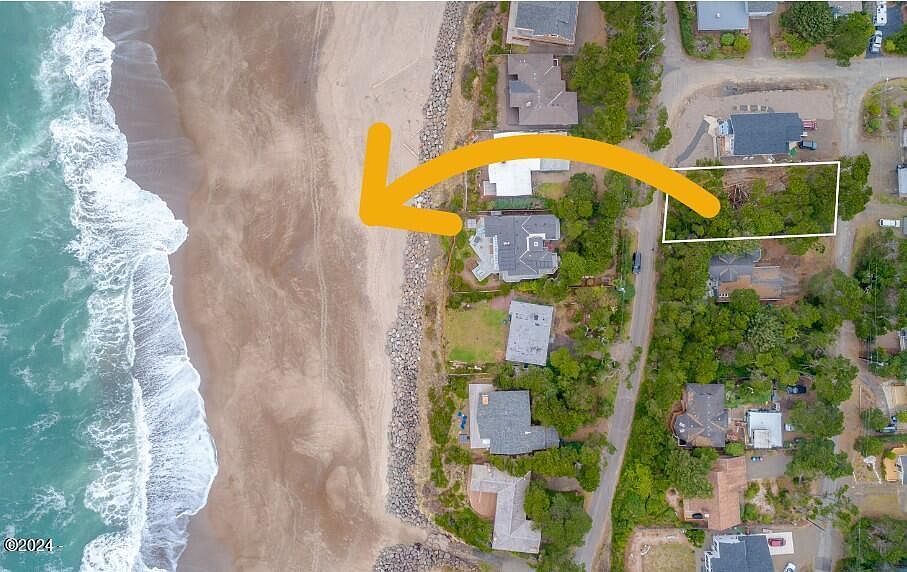 1st image of Tl 1900 Neptune Ave