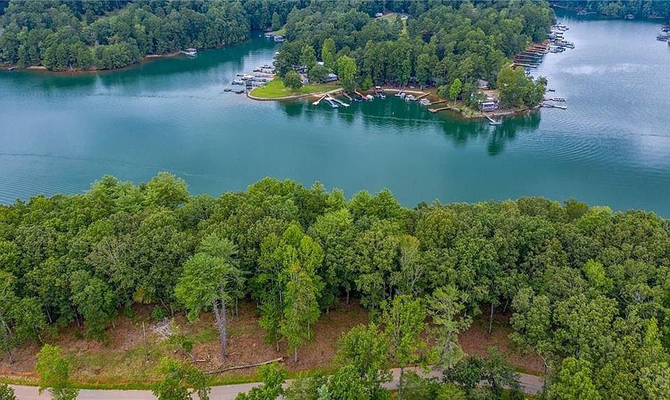 450 Peninsula Rdg, Sunset, SC 29685 | Zillow