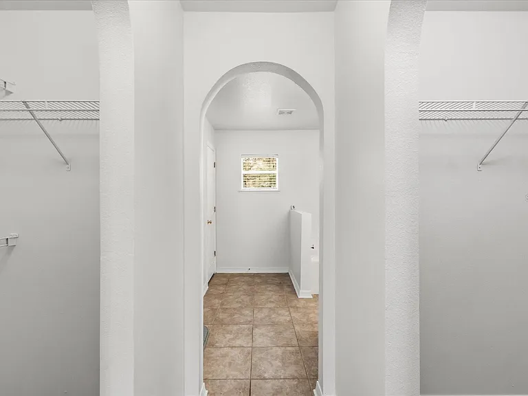 1500 Daybreak Dr — Photo 14